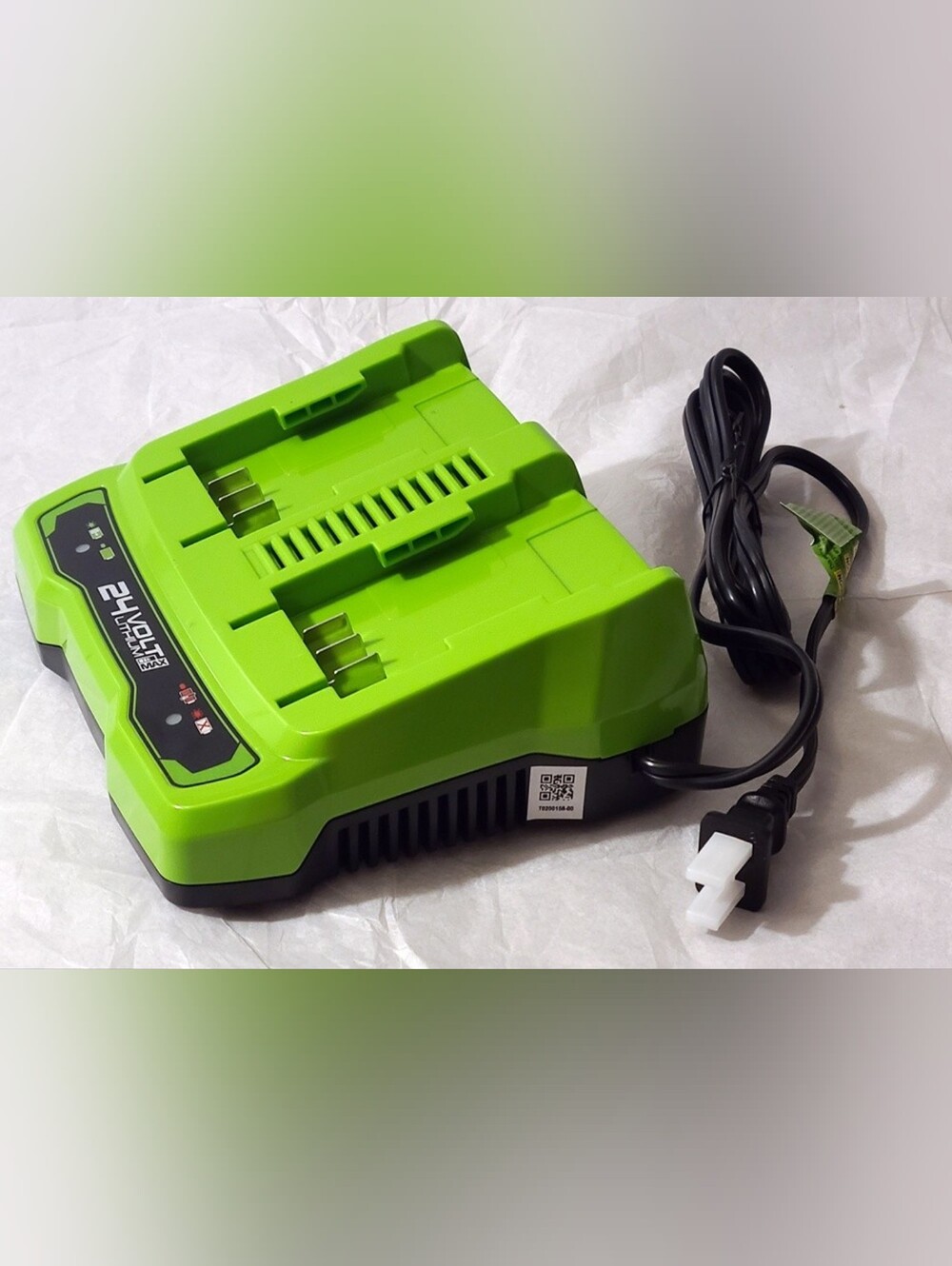 BRAND NEW - Greenworks - 24V Dual Port Battery Charger